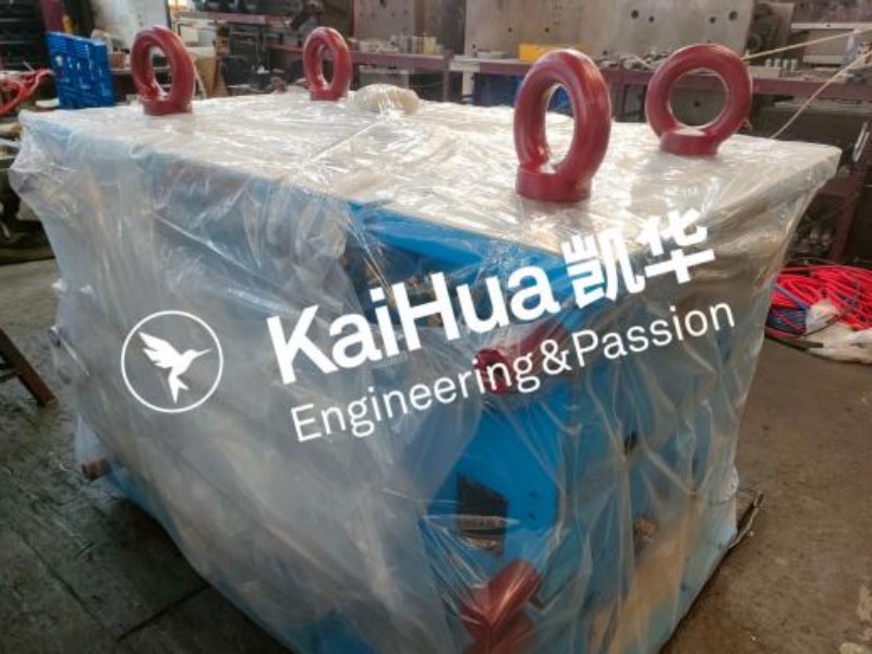 2-3High-Efficiency-Transparent-Chair-Back-Plastic-Mold-with-Long-Service-Life