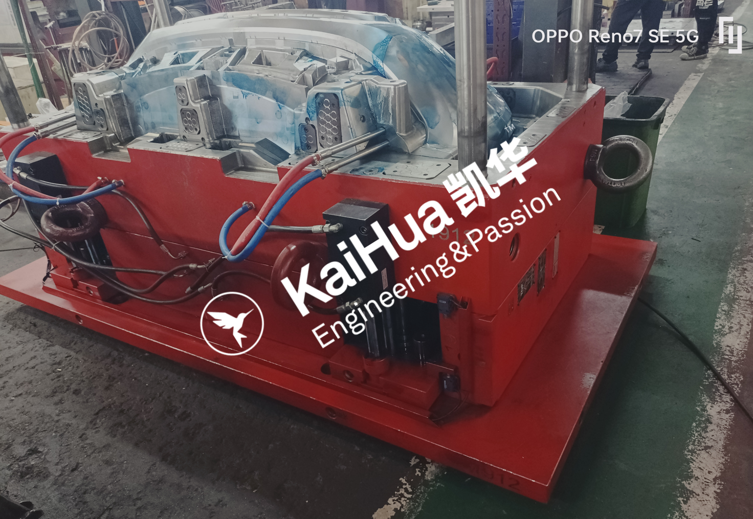 Carbon Fiber Bumper Plastic Injection Mold5