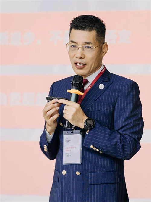 Deep-Draw Thin-Wall Automotive Armrest Lid Lower Carrier