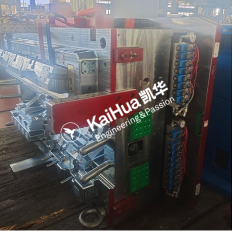 EV battery case injection mold2