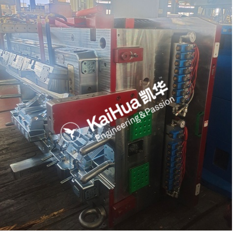 automobile Instrument Panel Injection Molds4